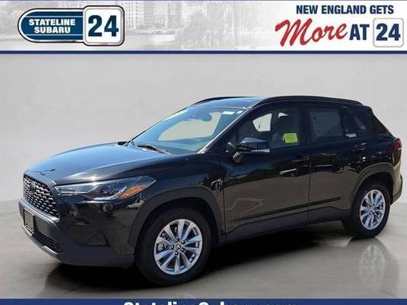 TOYOTA COROLLA CROSS 2022 7MUBAABGXNV003097 image